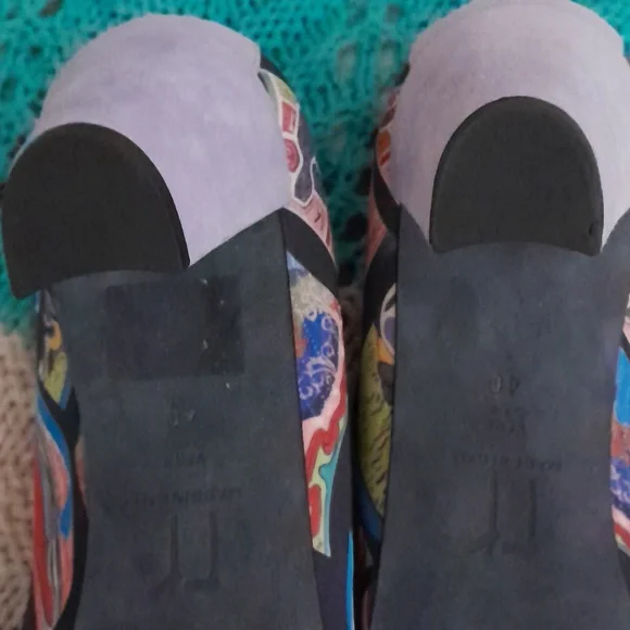 Thierry Rabotin Multicolor Patterned Heels - Picture 7 of 8